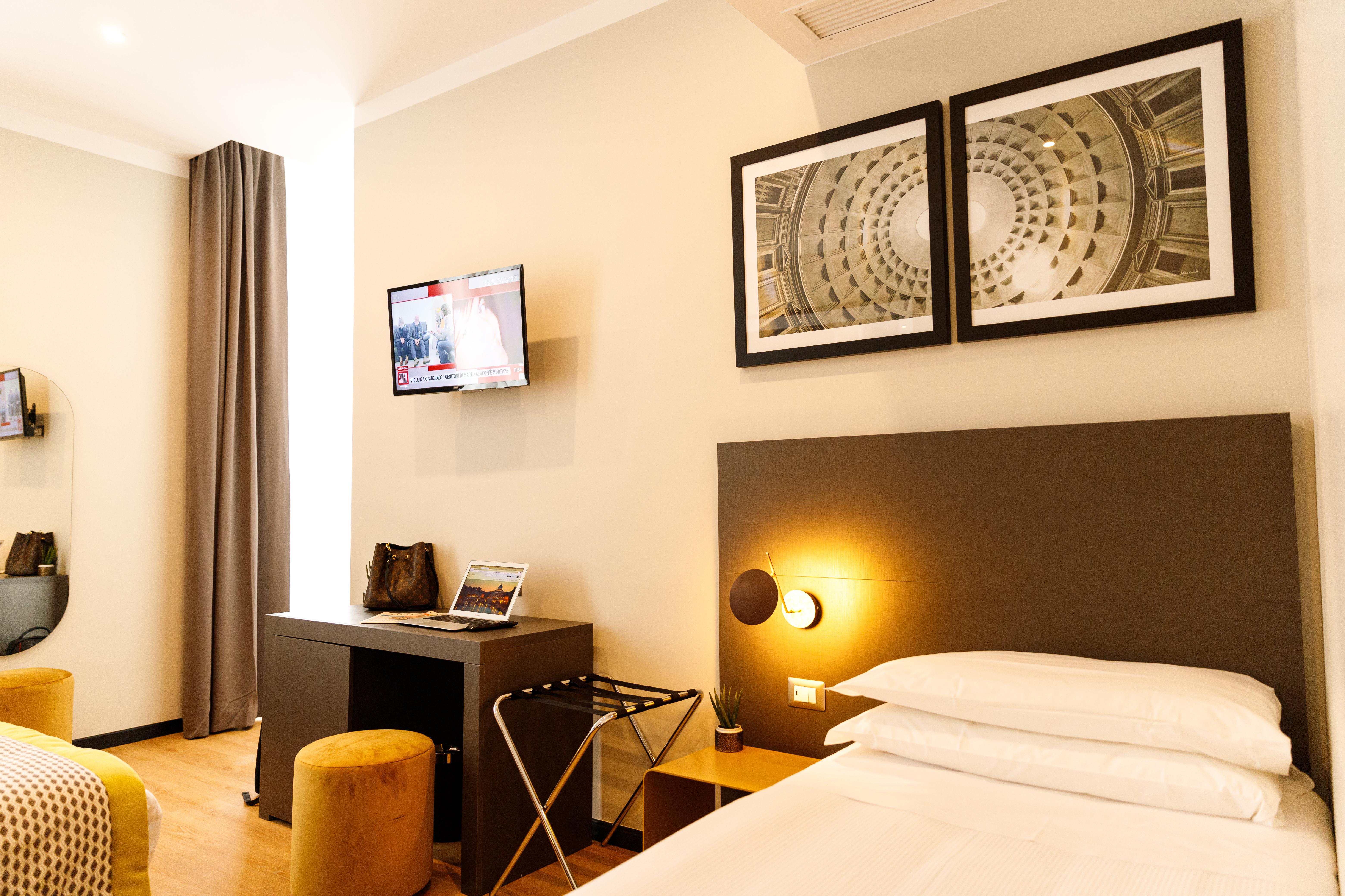 Hotel The Cross Roma