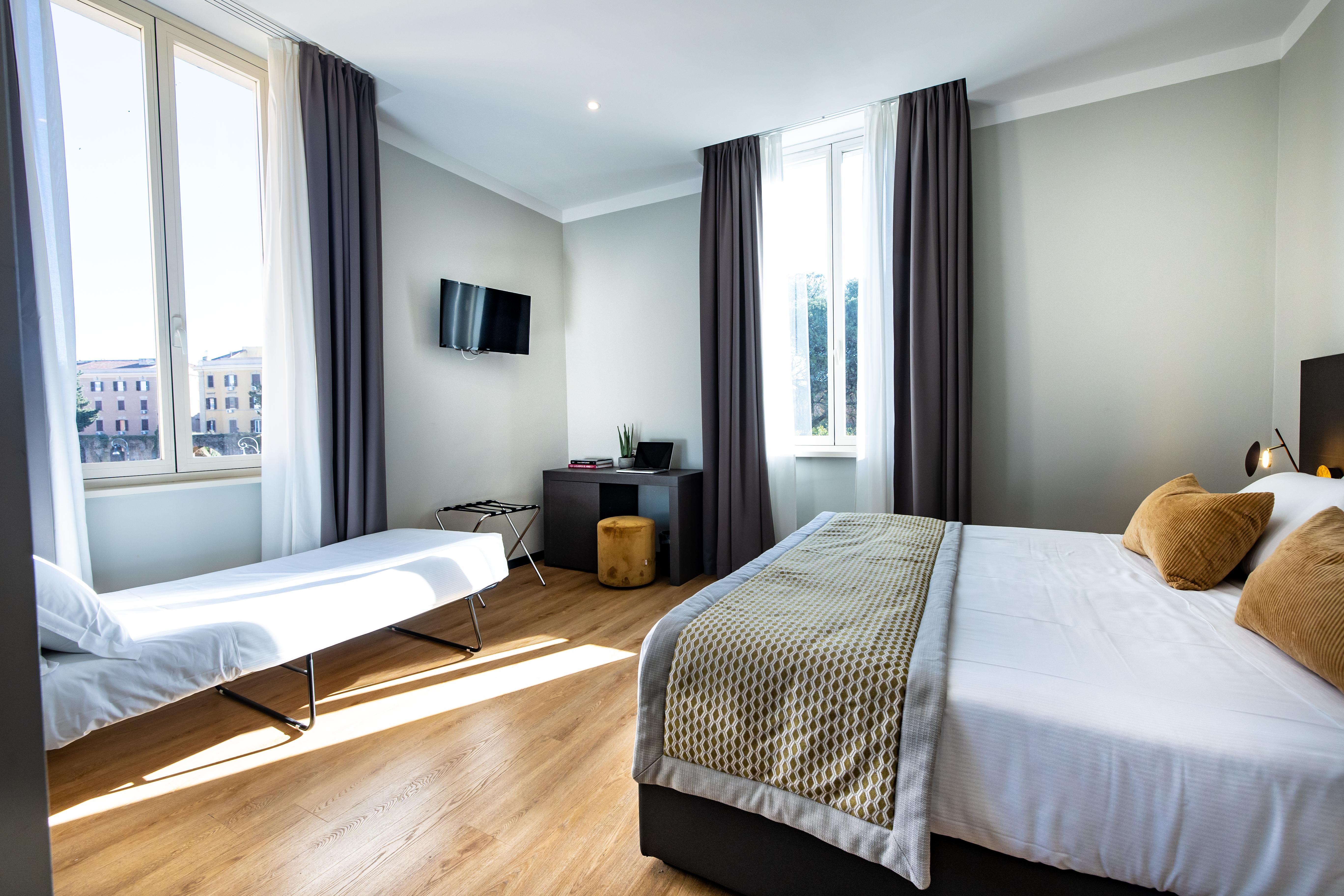 Hotel The Cross 3*