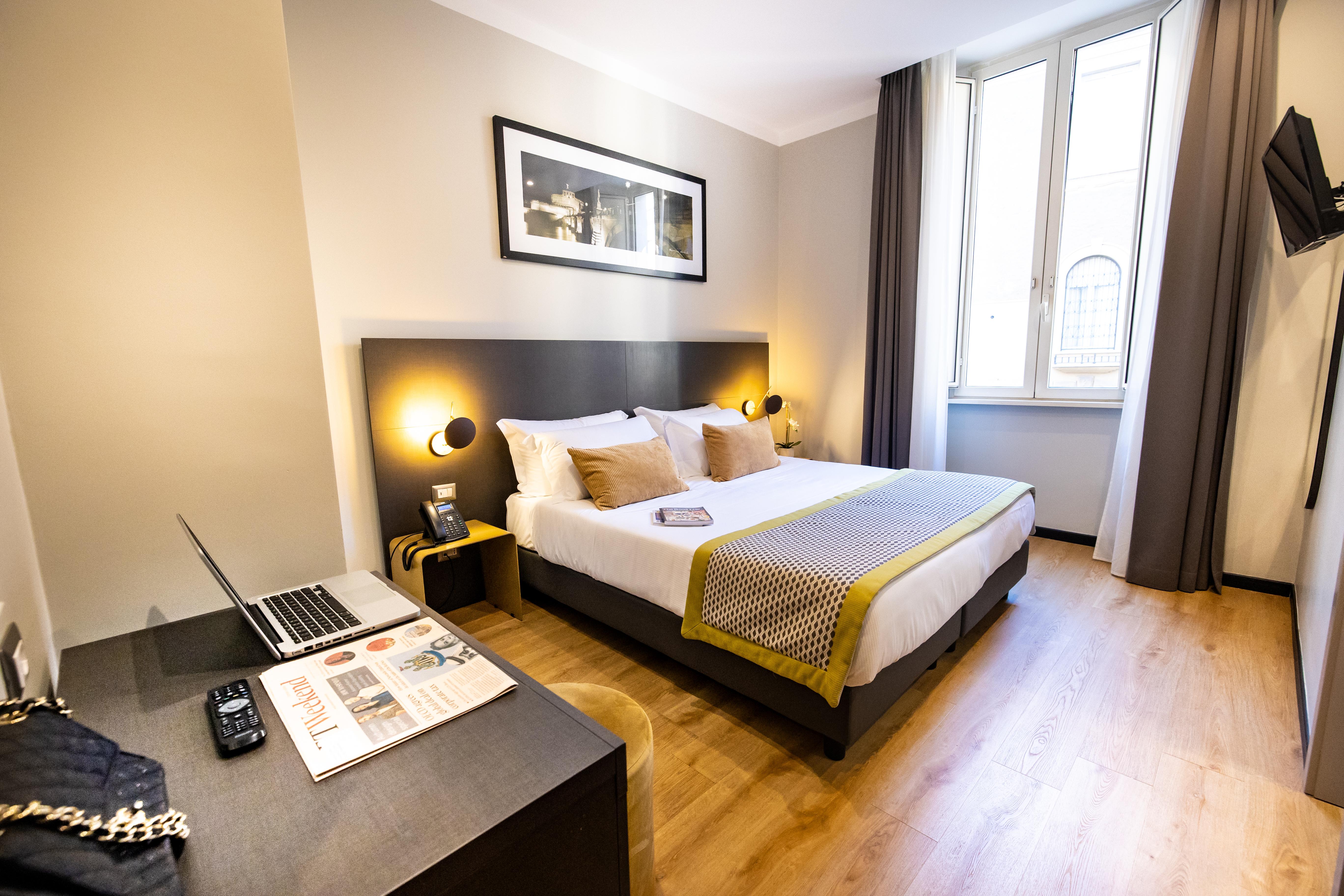 Hotel The Cross 3*