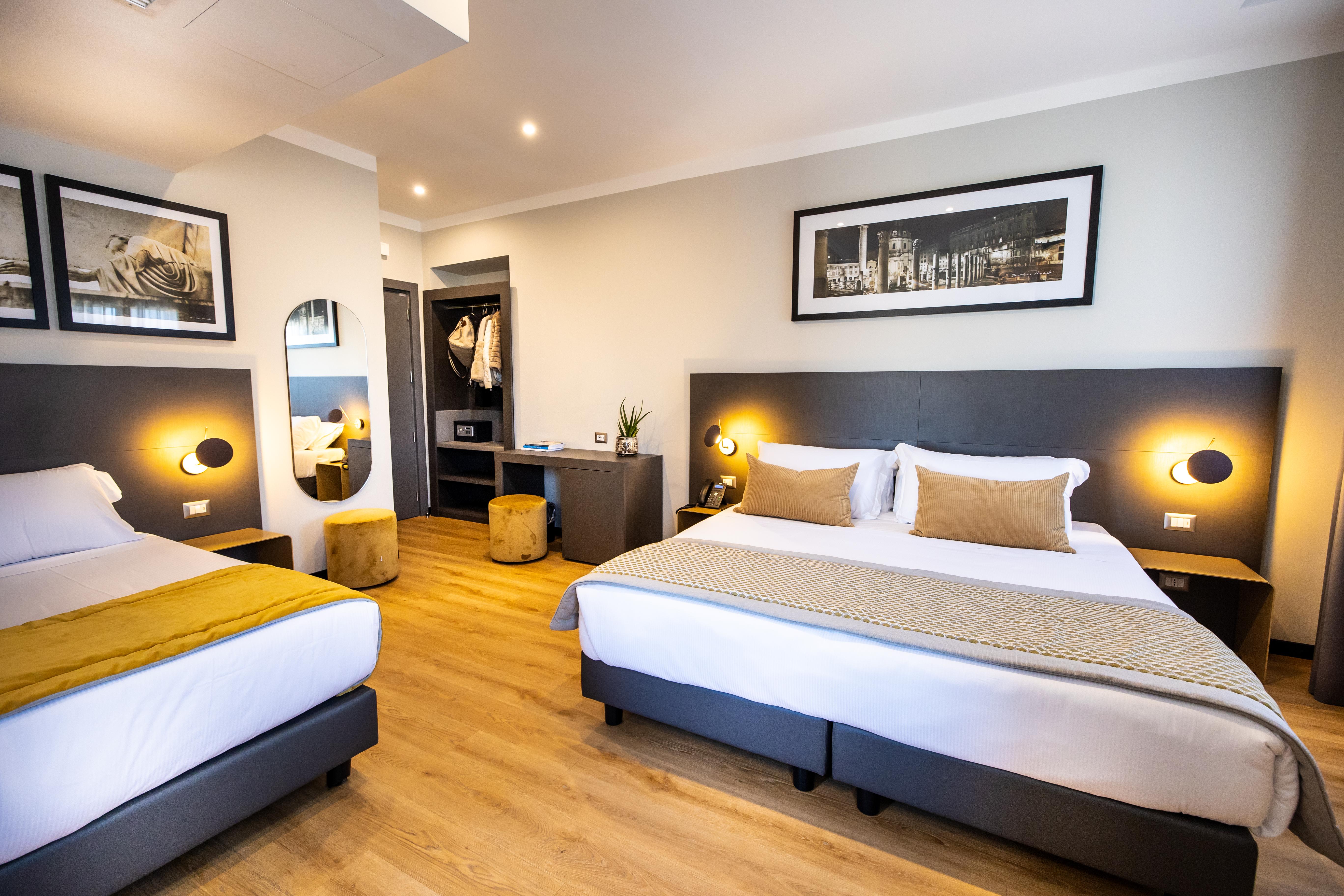 Hotel The Cross Roma